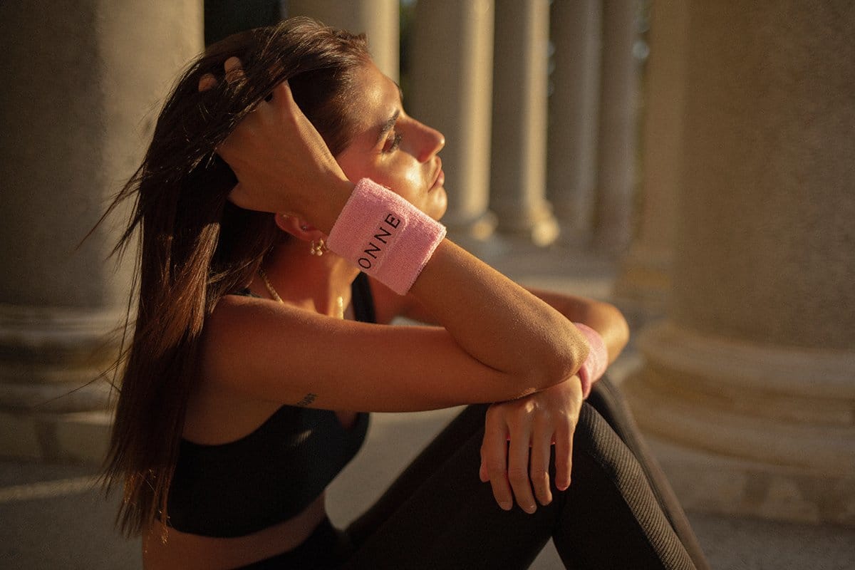 Fade to pink. Fashion is fighting against cancer