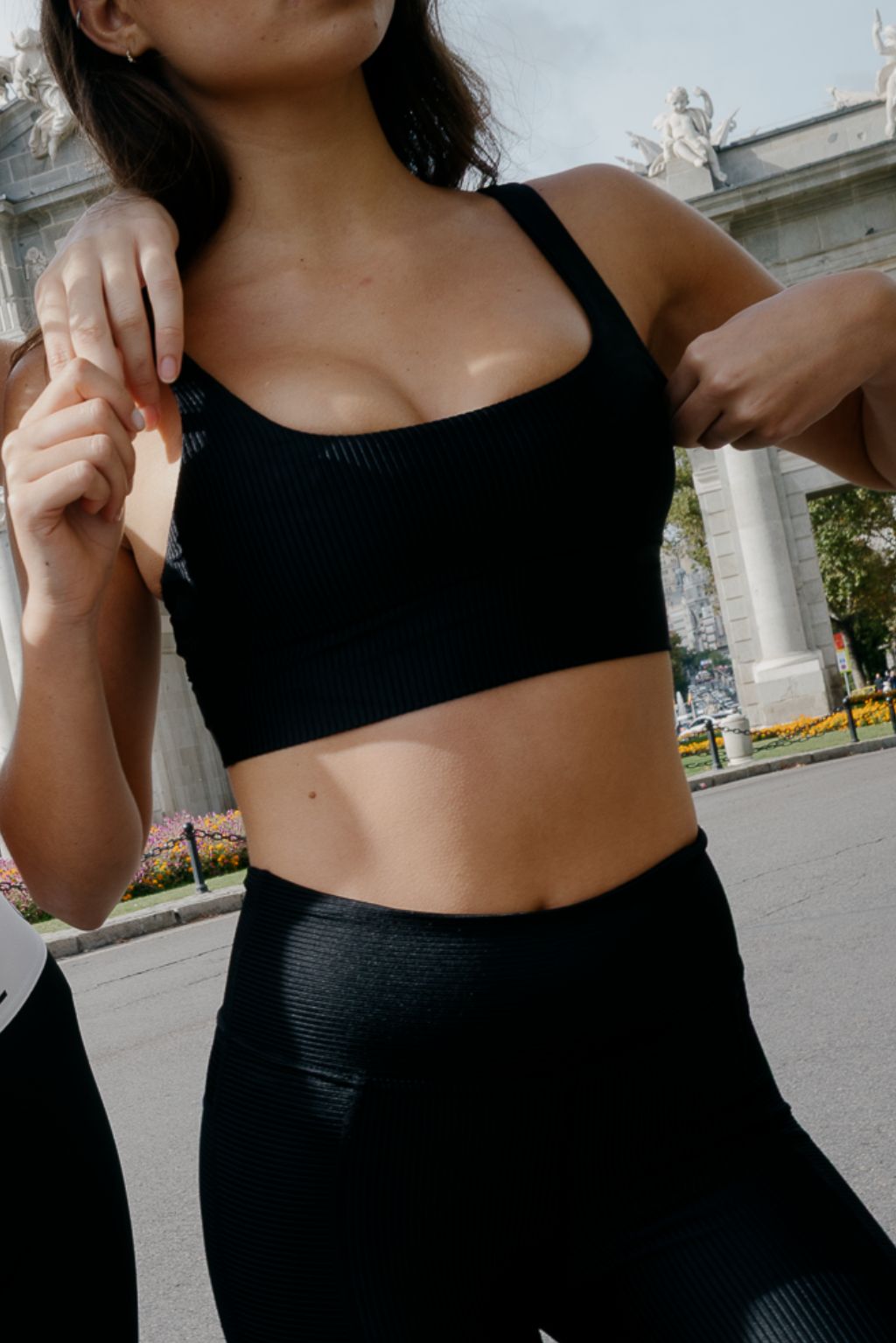 Mia Top in Black, ÔNNE activewear
