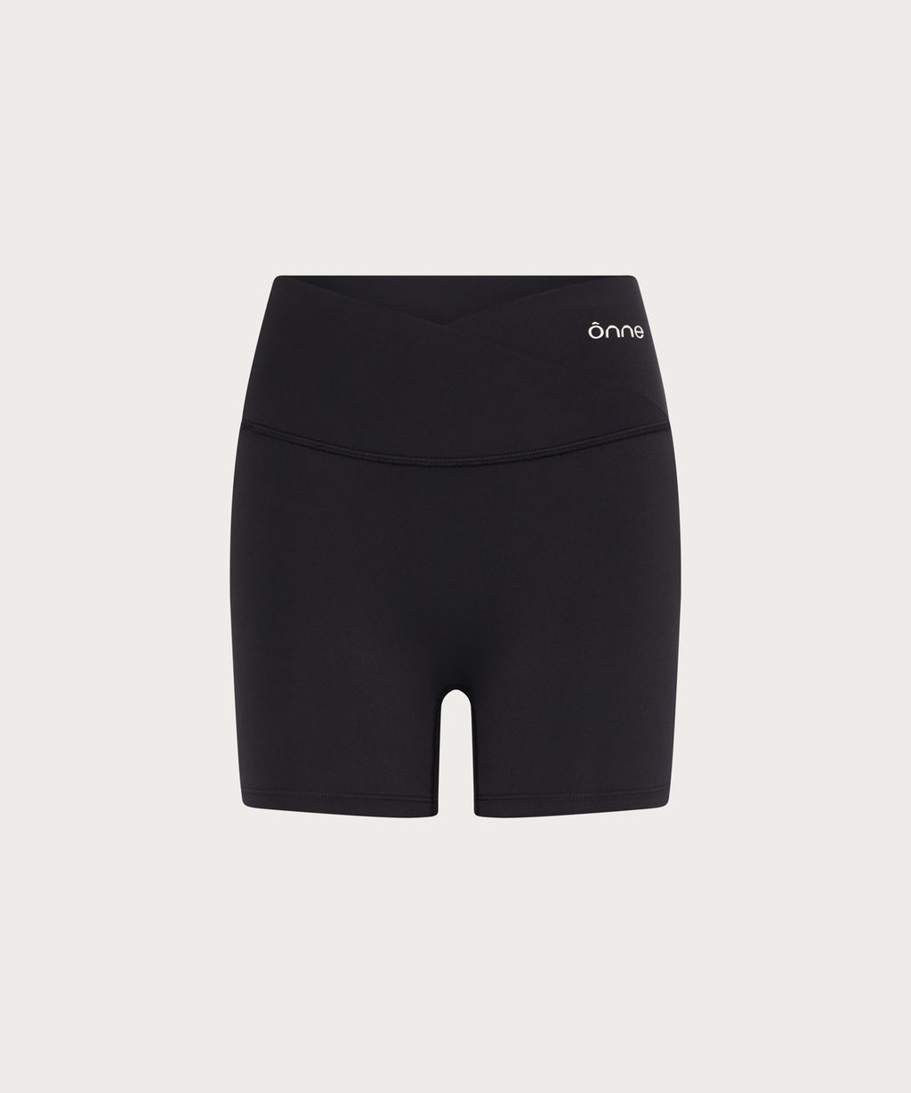 Solene Shorts in Black, ÔNNE activewear