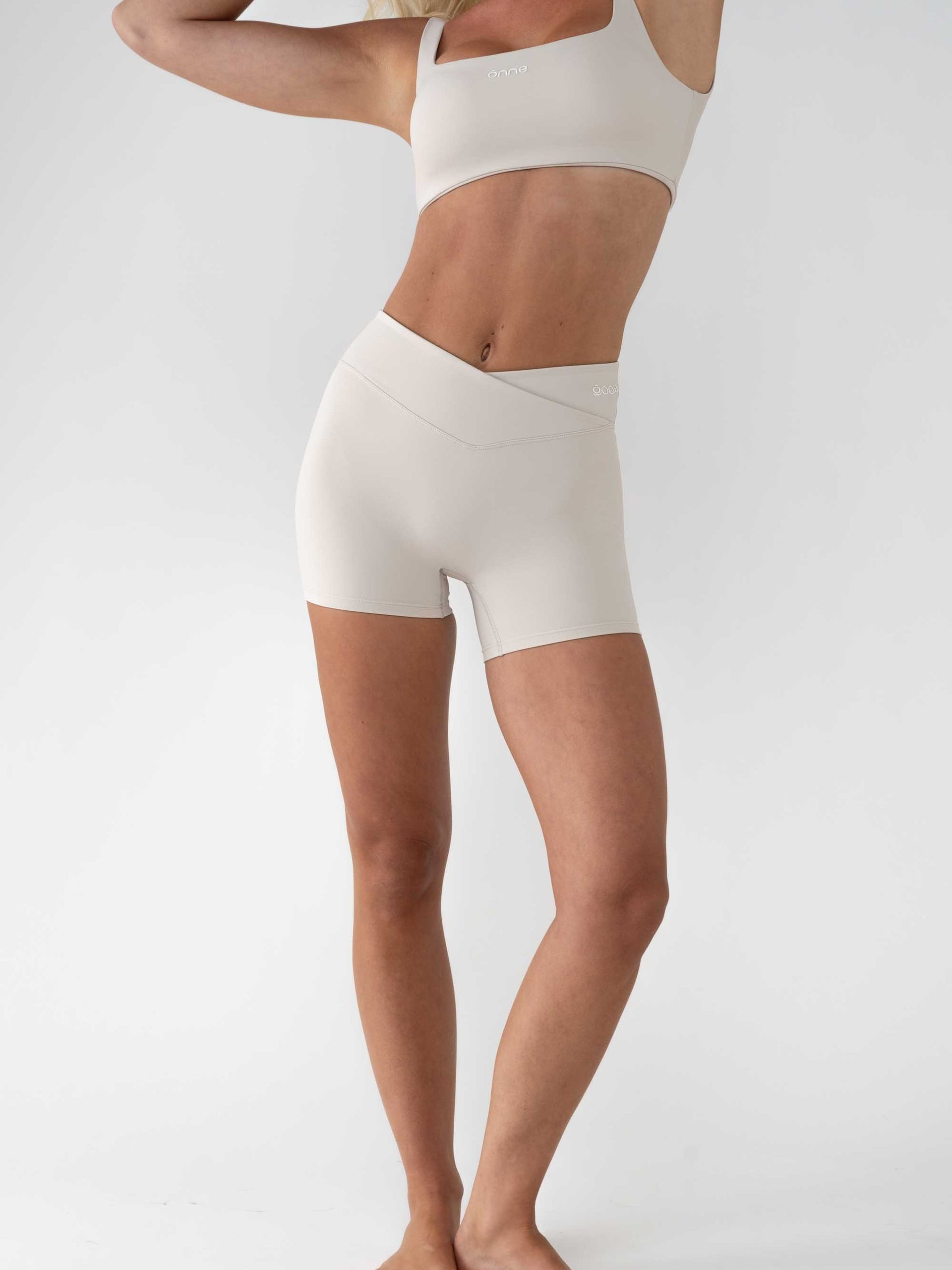Ella Top in Light Khaki, ÔNNE activewear