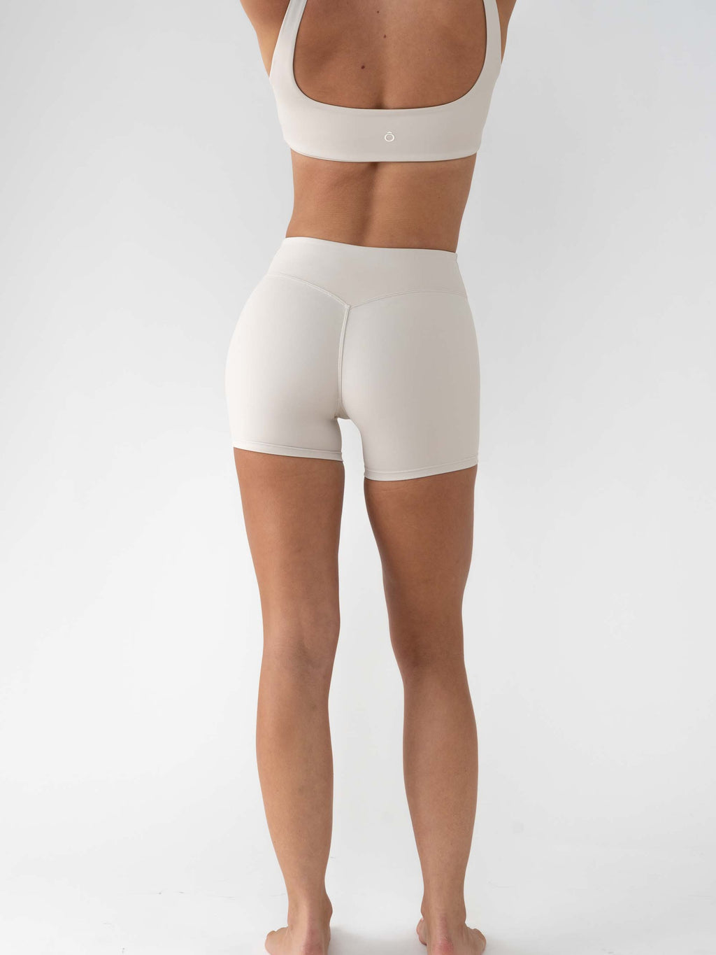 Marlo Shorts in Light Khaki, ÔNNE activewear
