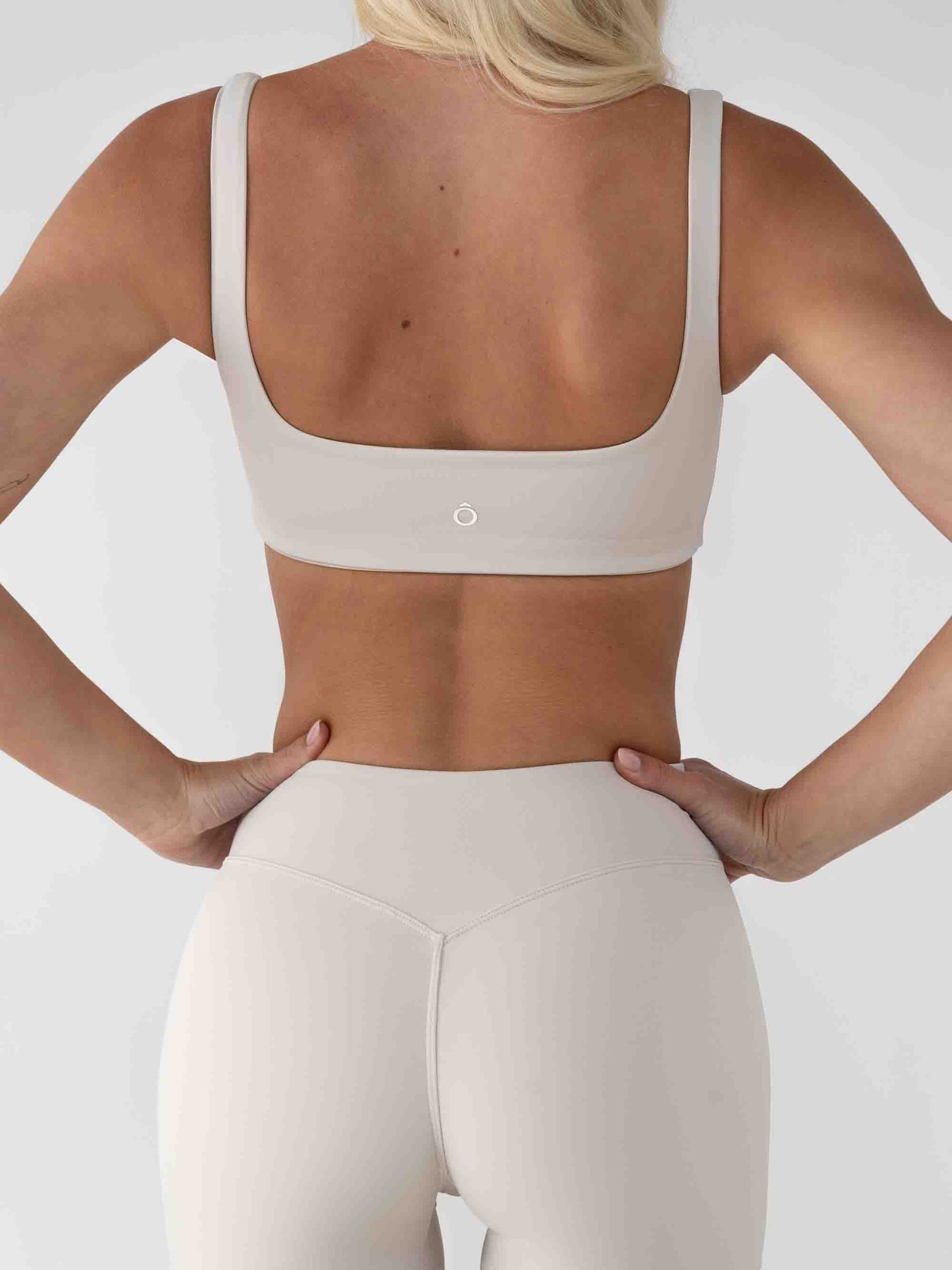 Ella Top in Light Khaki, ÔNNE activewear