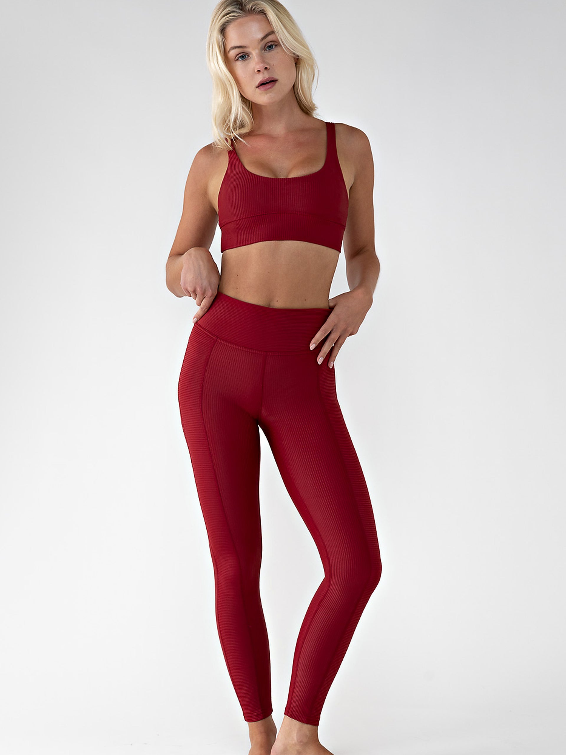 Zoe Leggings in Wine, ÔNNE activewear