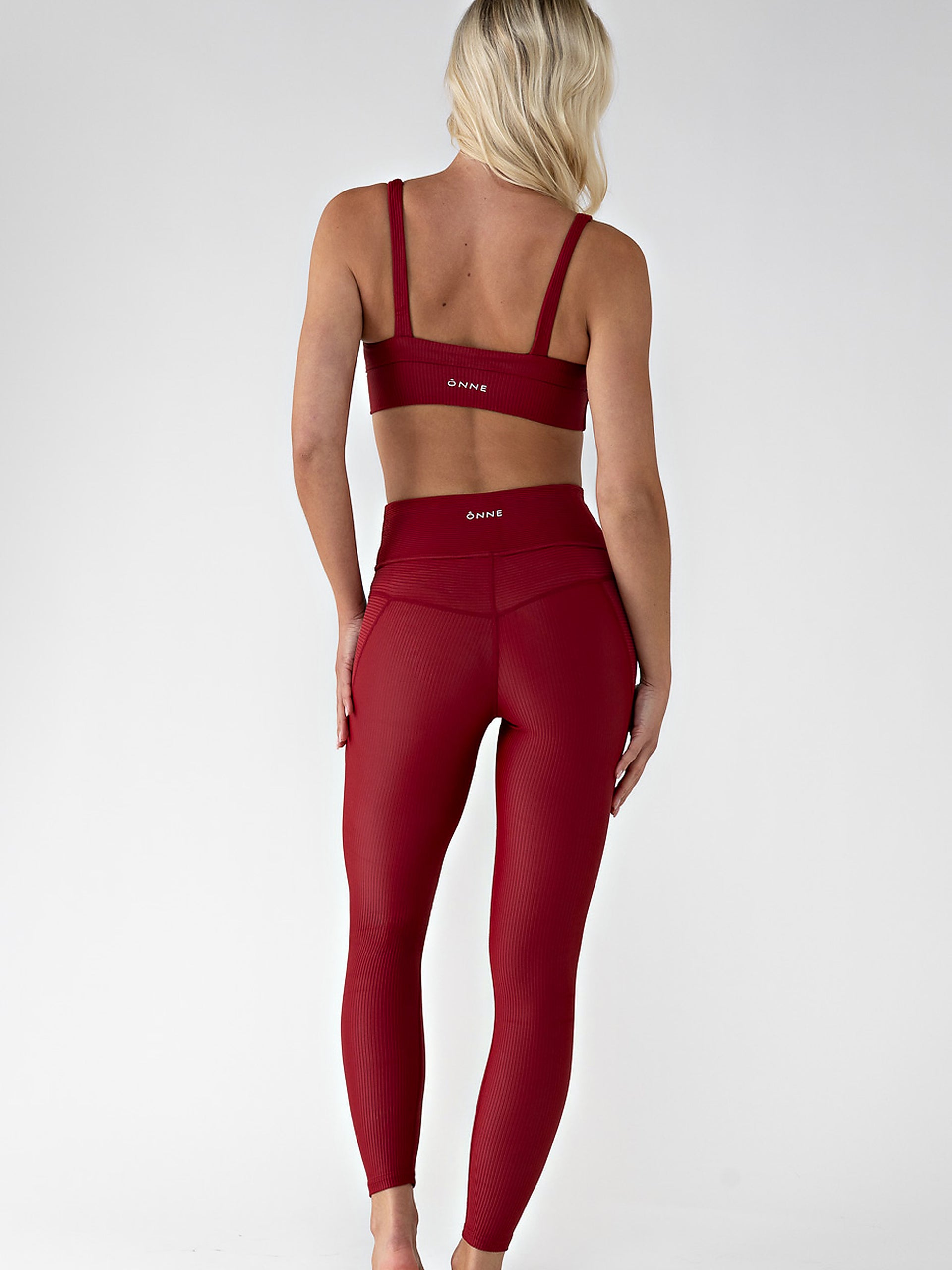 Mia Top in Wine, ÔNNE activewear
