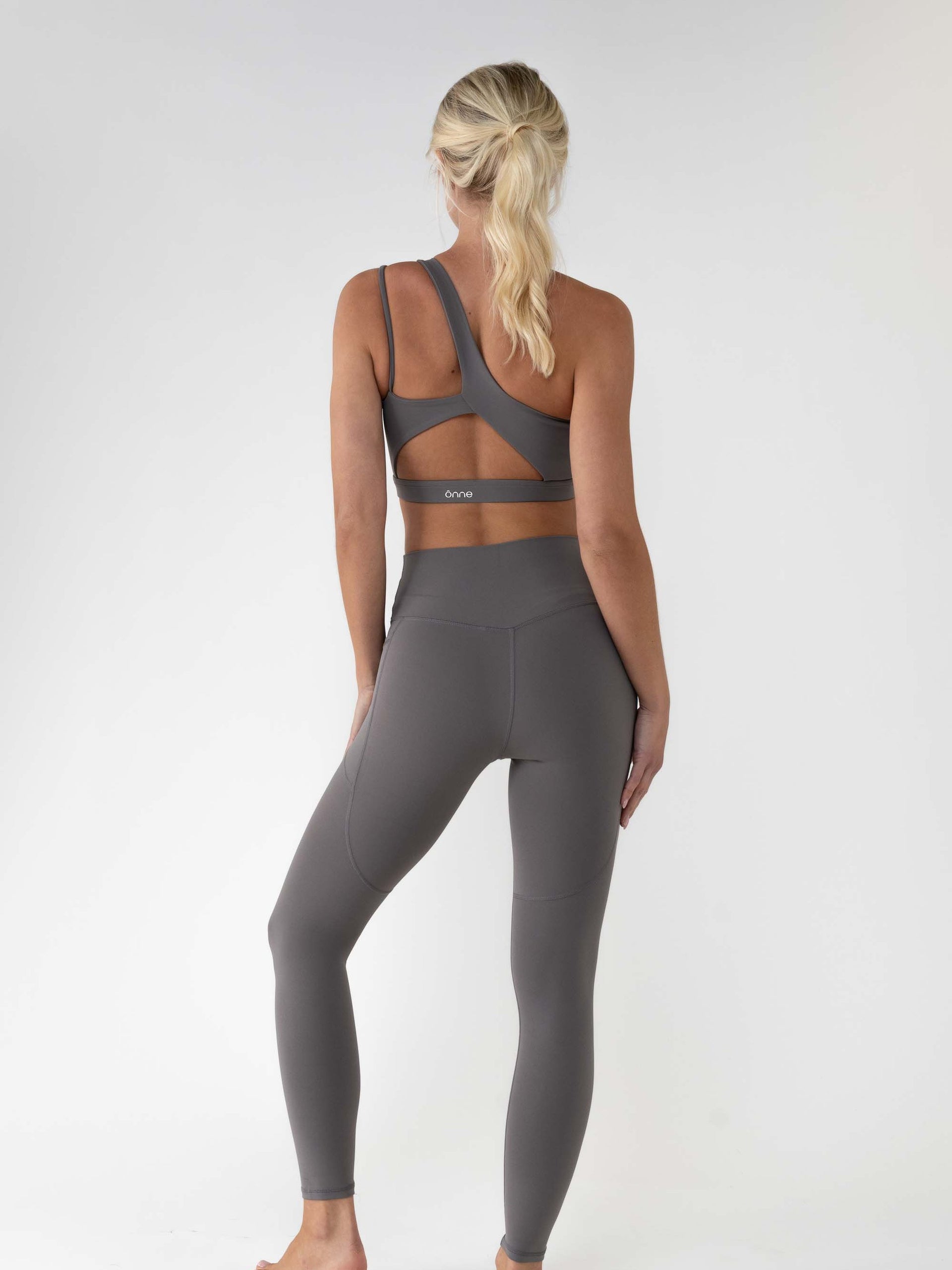 Bark Leggins in Ultimate Gray, ÔNNE activewear