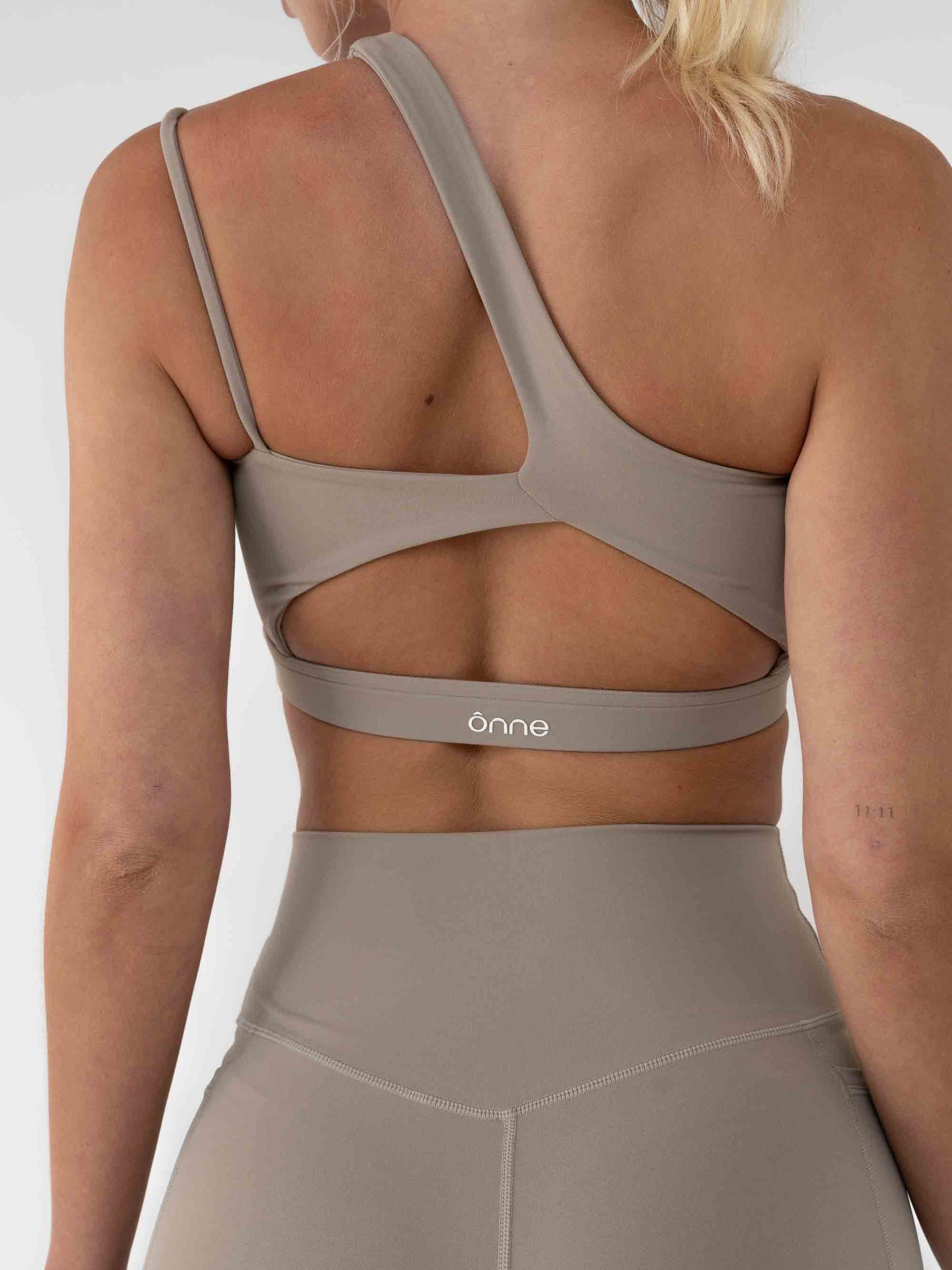 Nora Top in Sand Brown, ÔNNE activewear