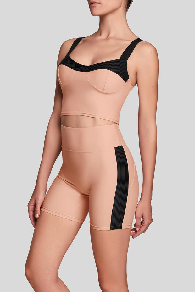 Nude Black